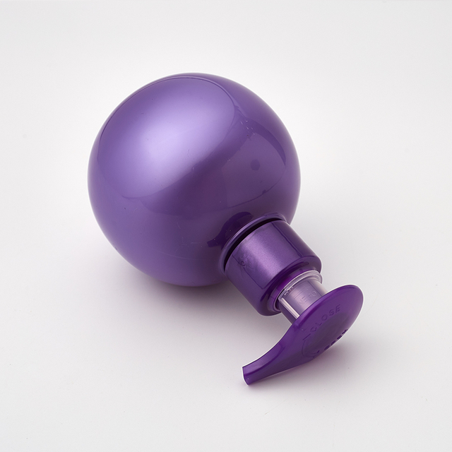 PETG Globular Opaque Purple Color Toner Customized Capacity Plastic Container Empty Make-up Water Shampoo Bottle