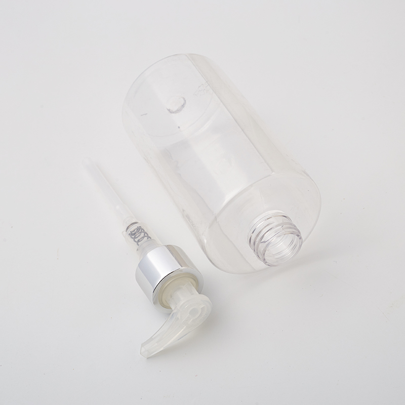 Factory Supply Flat Shoulder Empty Pet Customized Capacity Plastic Hair PET Shampoo Bottles Container With Pump